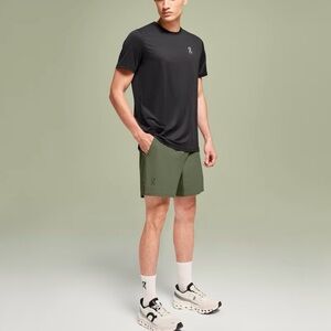 On Cloud Hybrid Essential Athletic Shorts Relaxed Fit XXL NWT